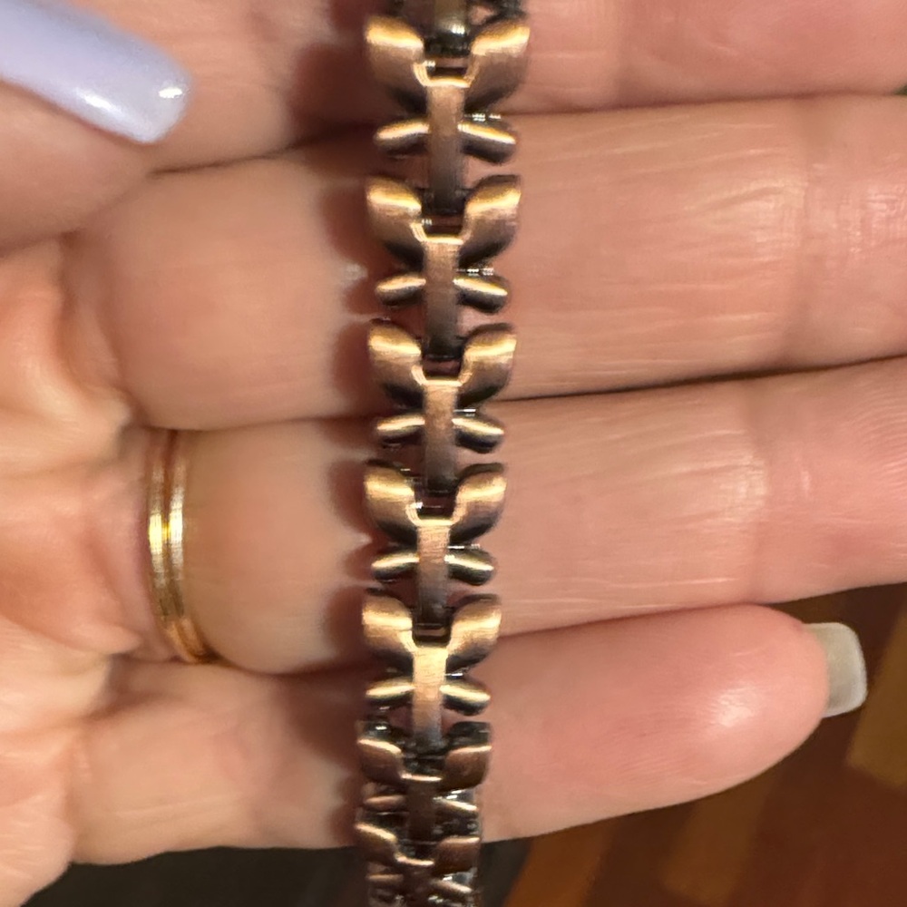 Copper-Tone Sculpted Link Bracelet for Women